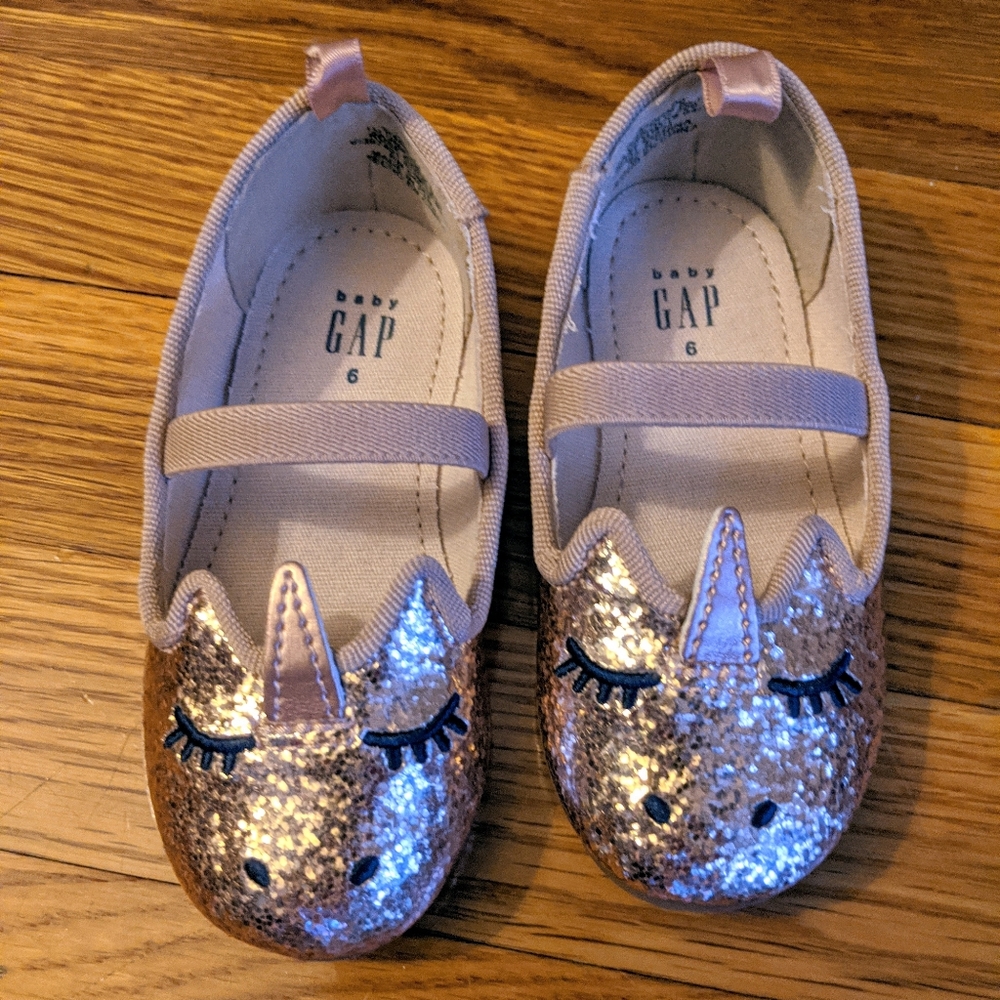 Rose gold baby gap unicorn flats size 6